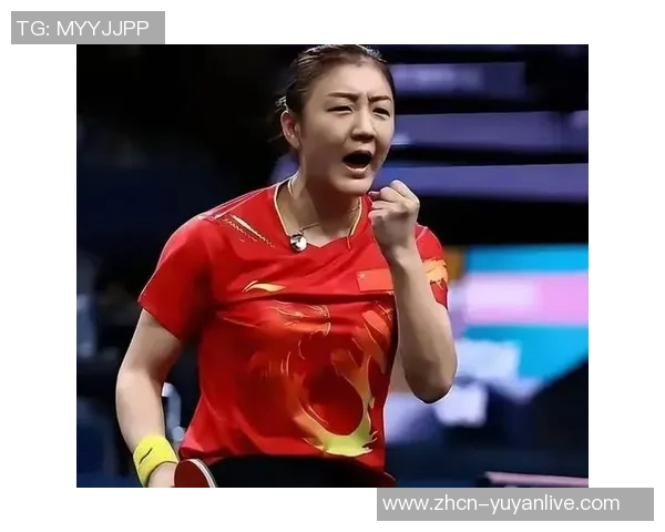 足球擦汗的背后故事与运动员的拼搏精神探讨