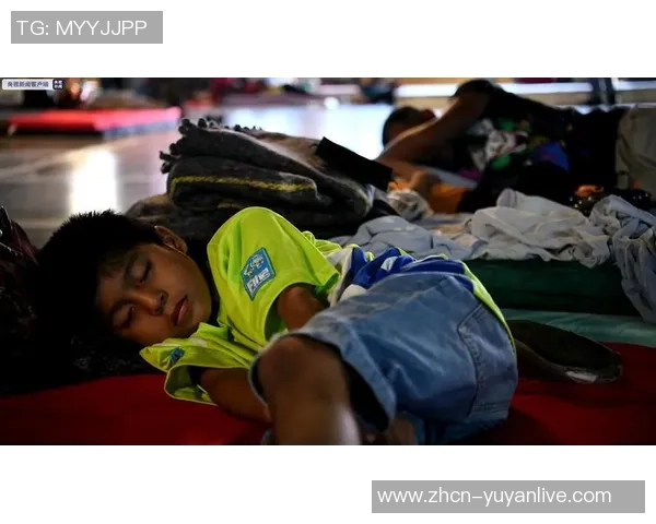 足球口罩的流行趋势与健康保护双重作用探讨