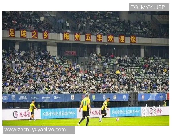 辣煌足球引领新潮流打造激情四溢的足球文化盛宴